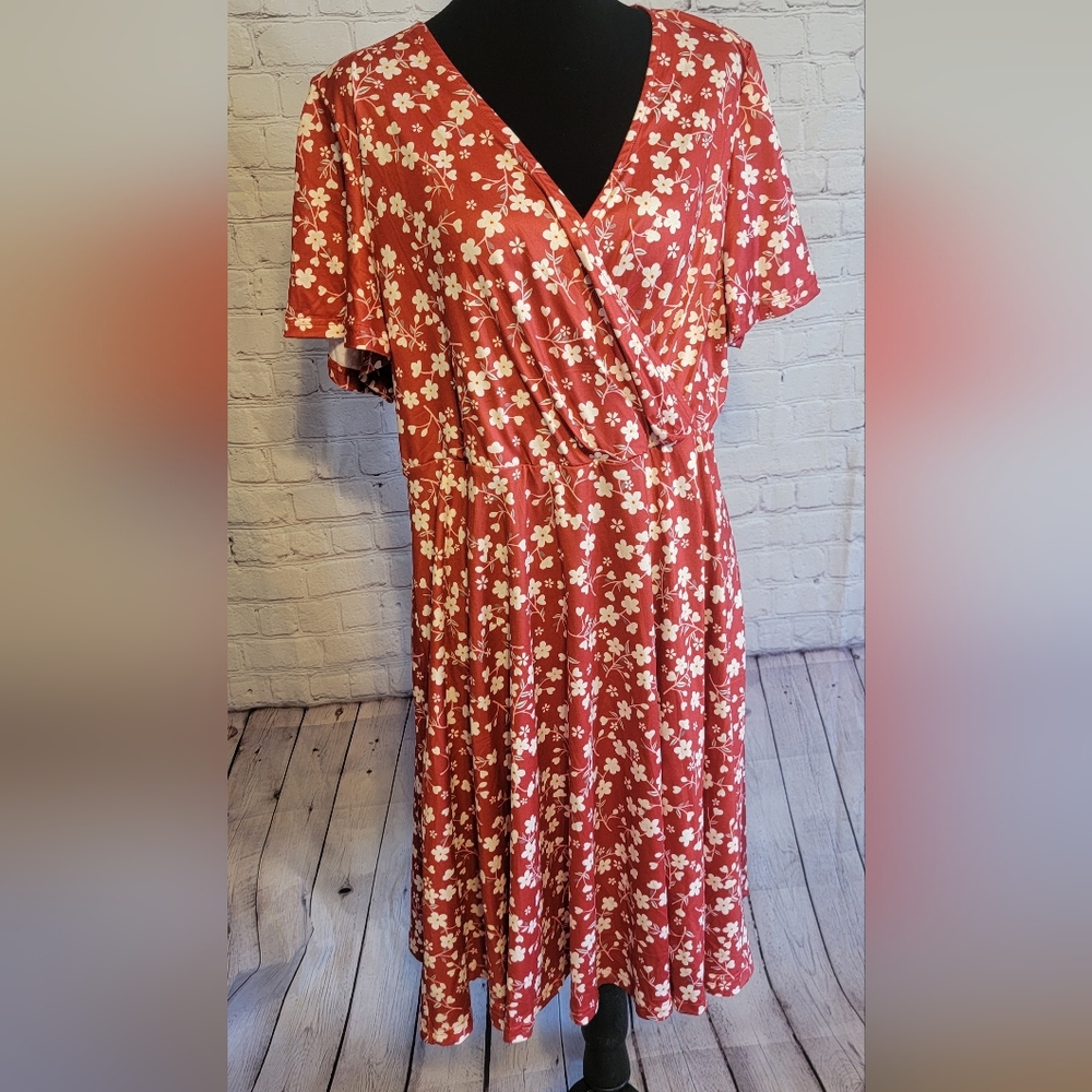Floral Wrap Midi Dress - Red with Cream Floral